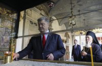 Порошенко заявил, что Варфоломею поступают угрозы из Москвы