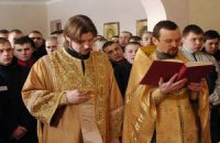 В России могут появиться штатные тюремные священники