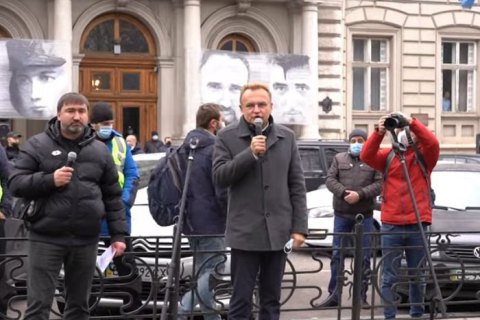 Садовый считает карантин выходного дня "глупостью" и заявил, что Львов не будет поддерживать решение правительства
