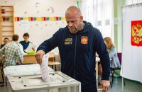 Американский боец MMA Монсон стал депутатом в России