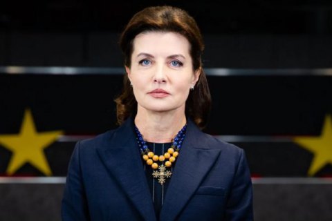Марина Порошенко предложила шаги для ускорения вакцинации