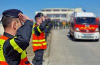 Україна отримала від Франції рятувальну техніку та обладнання 