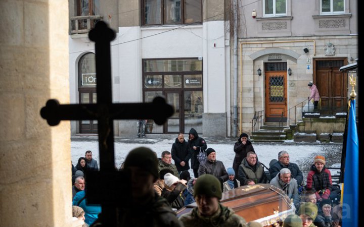​У Львові провели в останню путь трьох героїв, які віддали свої життя за Україну