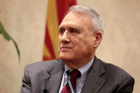 Стало известно, кто займет место Маккейна в Сенате США