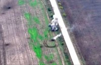 Під час втечі з правого берега росіяни залишили гелікоптери, танки, артилерію, – Гуменюк