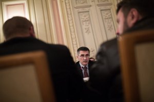 Депутаты не смогли собрать достаточно подписей за отставку Яремы