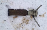 Боевики продолжают обстреливать позиции сил АТО из тяжелого вооружения