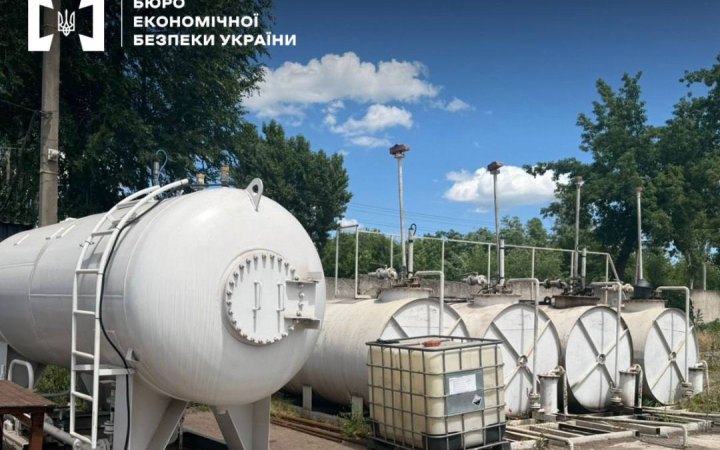 БЕБ закрило вісім нелегальних АЗС на Дніпропетровщині 