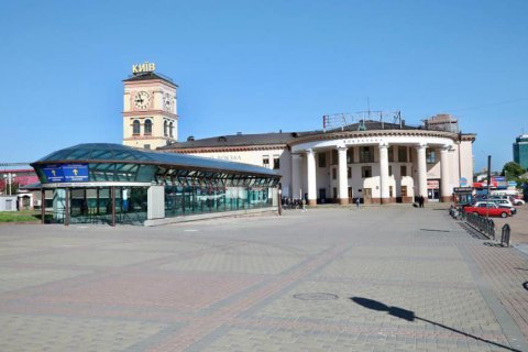 Поїзди до Києва поки що не зупинятимуть, незважаючи на локдаун