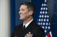 Трамп выдвинул в министры личного врача