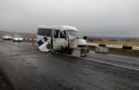 В Донецкой области в тумане разбился автобус: 17 пострадавших