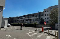 Унаслідок обстрілу росіян у Києві пошкоджено офіс видавництва “Наш Формат”