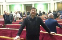 Депутаты собираются в здании Рады (обновлено,онлайн-трансляция)