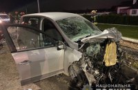 На об’їзній Львова водій намагався обігнати фуру: троє людей загинули