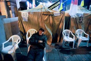 Милиция не будет сносить палаточный городок сторонников Тимошенко накануне выборов 