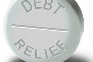 Ведущим странам мира нужно отдать $7,6 трлн в 2012 году