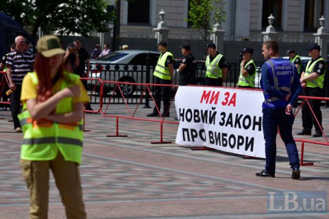 Полиция открыла 210 уголовных и более 800 административных дел по нарушениям, связанным с избирательной кампанией