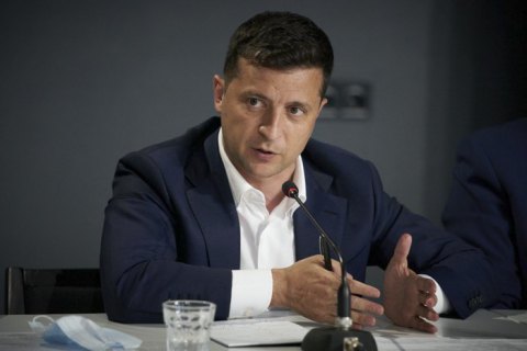 Зеленський про роботу ТКГ: "зараз я дуже задоволений Леонідом Кравчуком"