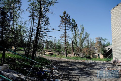 У Мариуполя двое морпехов получили ранения