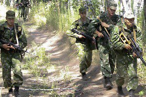Боевики продолжают обстреливать силы АТО из тяжелого вооружения, - штаб