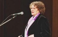 Ліна Костенко: Не ворушіть вусами, а будуйте Україну