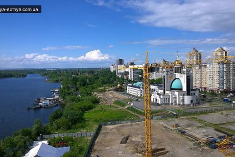 В КГГА объяснили технической ошибкой присвоение статуса "самострой" застройке на Никольской Слободке 