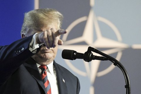 ​Трамп призвал приближающихся к границе США мигрантов вернуться назад