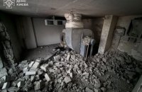 У Києві уламки БпЛА впали на будинок (оновлено)