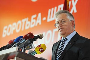 Симоненко предлагает на референдуме обсудить Герб и Гимн Украины    