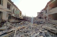 У Торецьку, де немає жодного цілого будинку, залишаються 40 людей