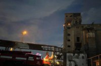 В Одеській області росіяни атакували портову інфраструктуру (оновлено)
