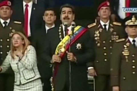 Власти Венесуэлы заявили о покушении на президента Мадуро с помощью дронов