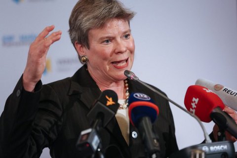 США готовы вести консультации с Россией по методам утилизации плутония, - замгоссекретаря
