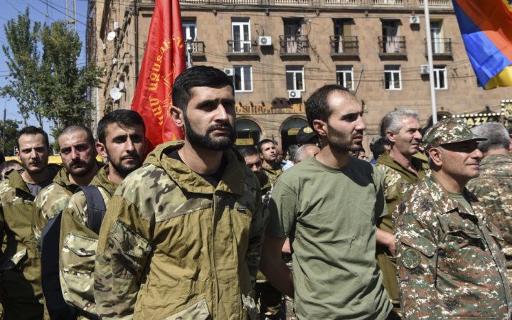 В Азербайджані колишні лідери Нагірного Карабаху дотримали довічне ув’язнення