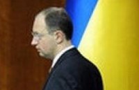 Яценюк  собирается победить Януковича