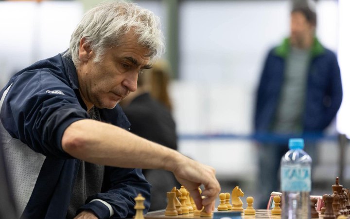 Василь Іванчук упевнено стартував на Кубку світу з шахів
