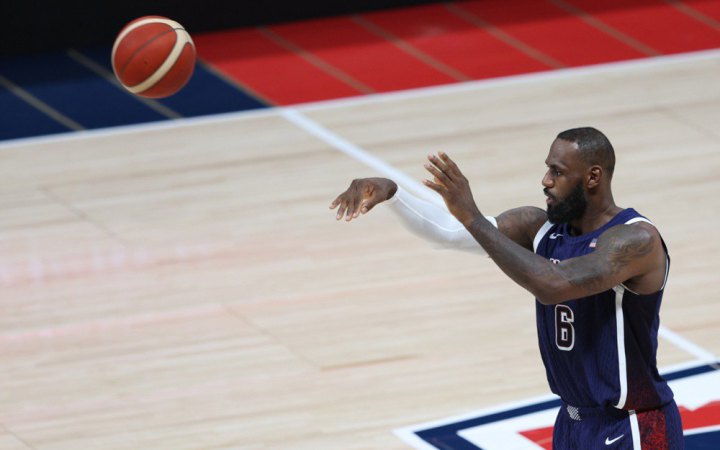 Трамп посварився з найкращим баскетболістом NBA через національний гімн