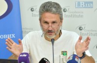 Україна може отримати безпрецедентно консолідовану владу, яку має балансувати і стримувати КС - експерти