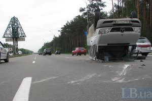 Из-за аварии на выезде из Киева образовался огромный затор