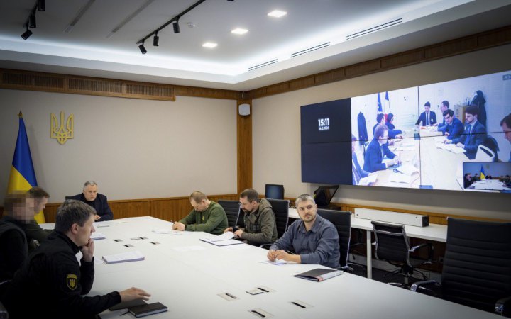 Україна та Франція провели черговий раунд переговорів щодо безпекових зобов'язань