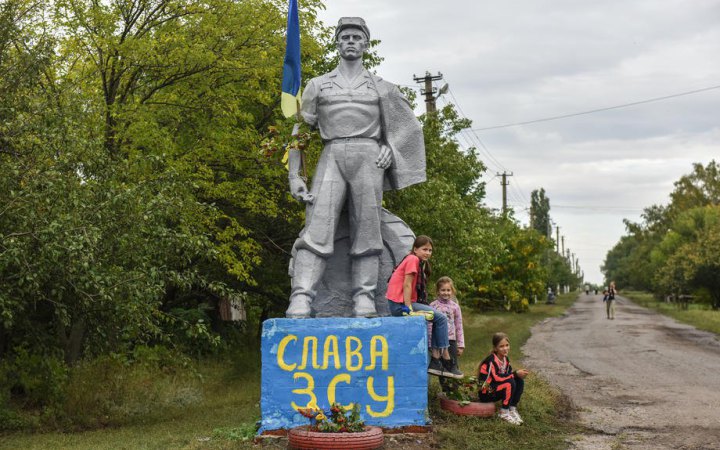 Операція ЗСУ з оточення російського угруповання поблизу Лимана на етапі завершення, – речник східного угруповання військ
