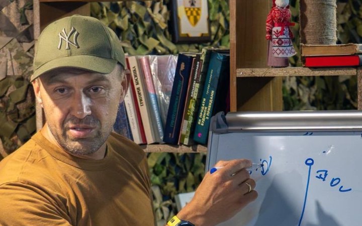 Засновник «Шершнів Довбуша» звільняється з армії через переведення. Він вважає це покаранням за підтримку Федорова