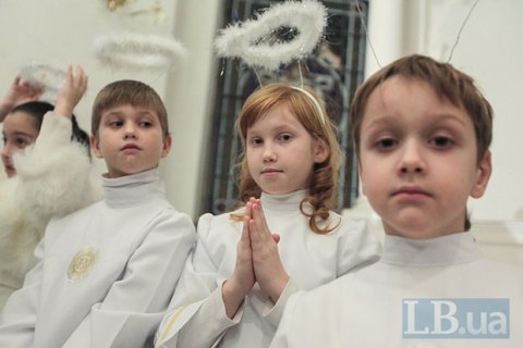 На сайте Президента зарегистрировали петицию о праздновании Рождества 25 декабря