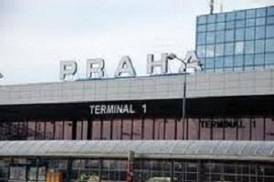 Чехи против аэропорта имени Гавела