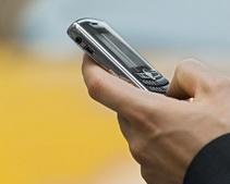 Скоро при помощи мобильного можно будет расплатиться в метро и заказать авиабилеты