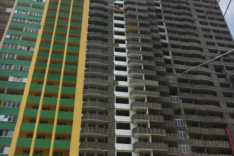 На стройке в Киеве разбился насмерть мужчина 
