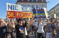 Українські біженці все частіше виїжджають із Польщі до Чехії