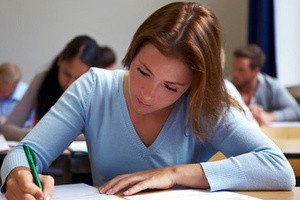 В этом году школы заканчивают 279 тысяч выпускников