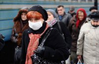 МЧС попросило москвичей закрыть окна и поменьше выходить на улицу