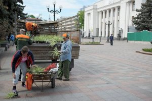 На весеннюю толоку в Киеве вышли 17 тысяч человек